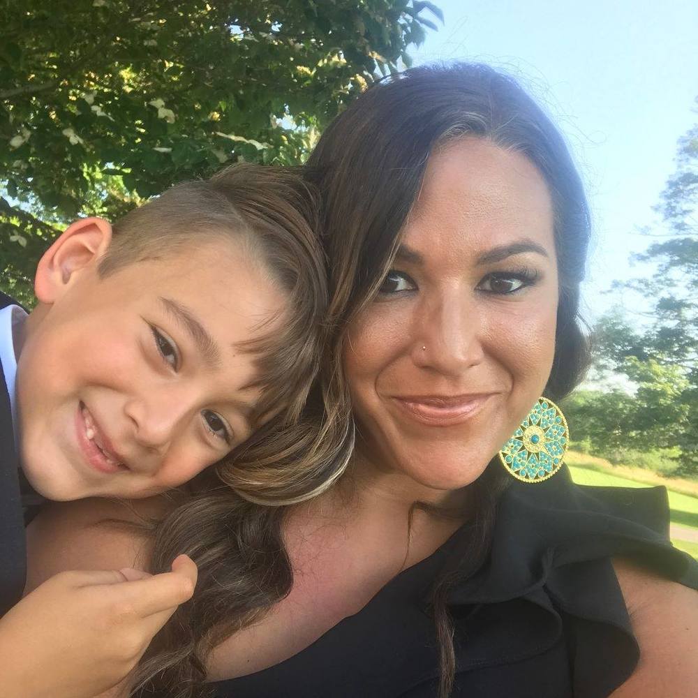 Meet your Posher, Sheila